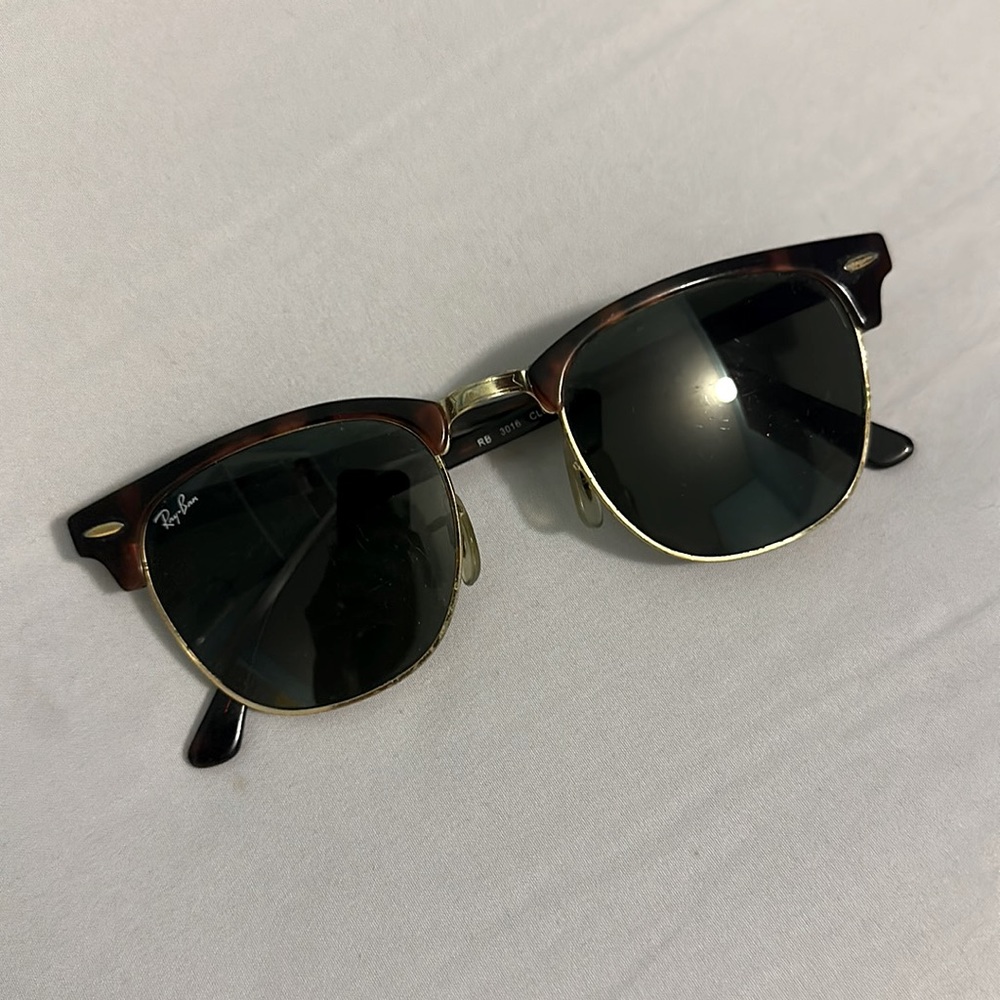 Ray-Ban Clubmaster Classic